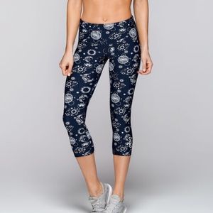 Uniquely Lorna Jane Astro Core Tight Navy 7/8 Leggings  Moons Small
